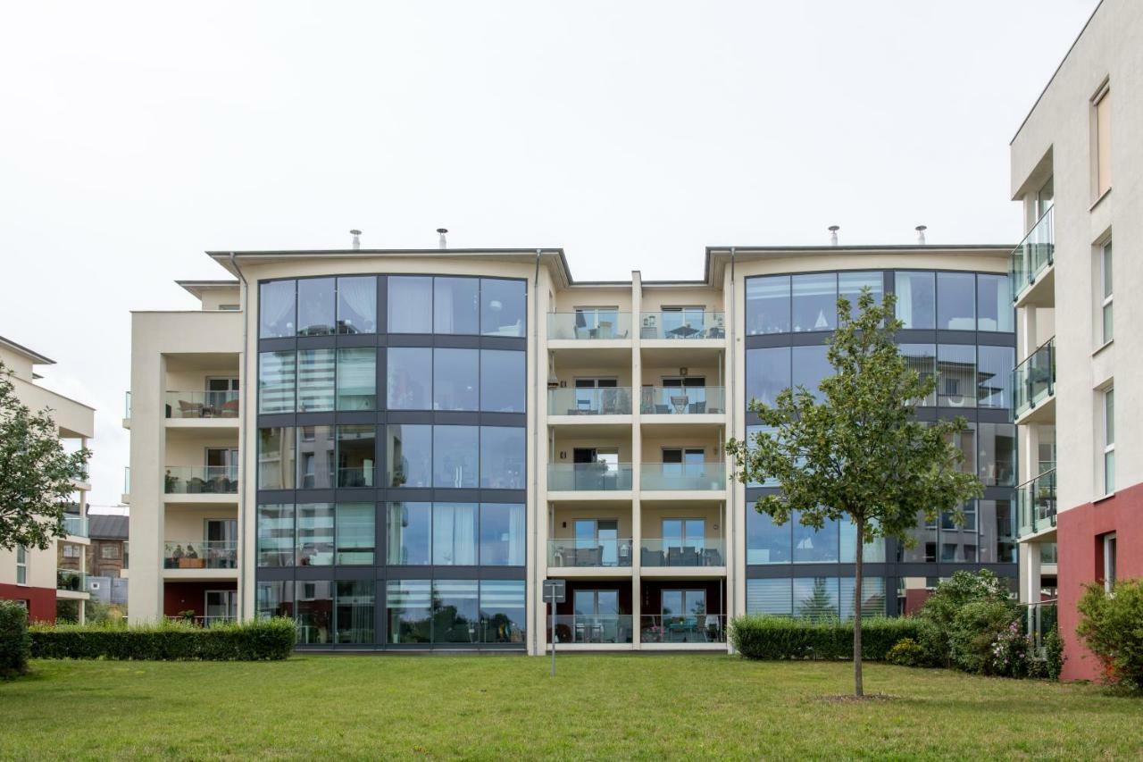 "Myharbourfront", Luxurioeses Wohnen An Der Hafenmole Apartment Rostock Exterior photo